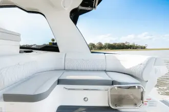 Thumbnail von Sea Ray 370 Sundancer Outboard