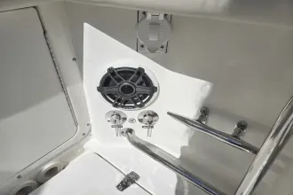 Thumbnail von Boston Whaler 330 Outrage