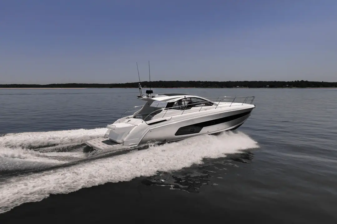 Azimut Atlantis 45