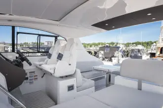 Thumbnail von Azimut Atlantis 45