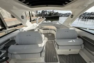 Thumbnail von Sea Ray SLX 310 Outboard