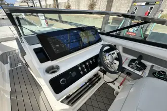 Thumbnail von Sea Ray SLX 310 Outboard