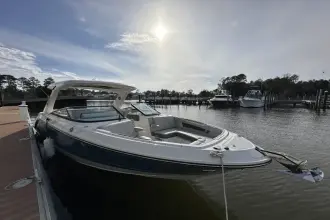 Thumbnail von Sea Ray SLX 310 Outboard