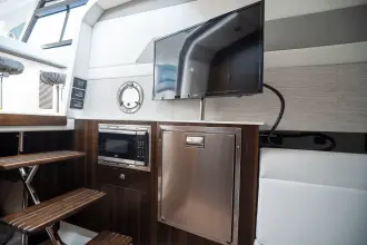 Thumbnail von Cruisers Yachts 42 GLS OB