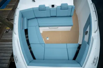 Thumbnail von Cruisers Yachts 42 GLS OB