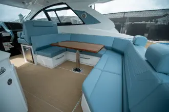 Thumbnail von Cruisers Yachts 42 GLS OB