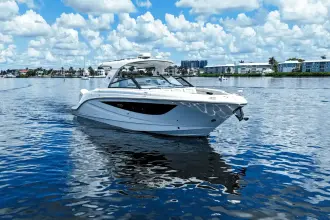 Thumbnail von Sea Ray SLX 400 Outboard