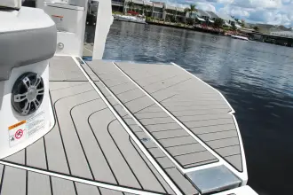 Thumbnail von Sea Ray SLX 400 Outboard