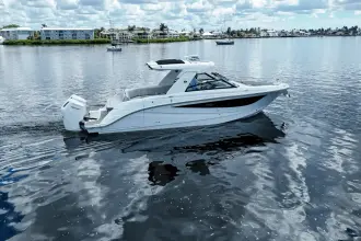 Thumbnail von Sea Ray SLX 400 Outboard