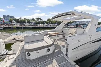 Thumbnail von Sea Ray SLX 400 Outboard