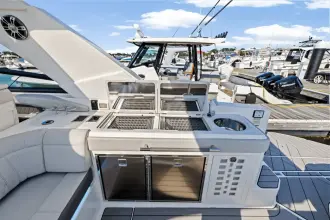 Thumbnail von Sea Ray SLX 400 Outboard