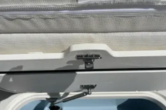 Thumbnail von Boston Whaler 210 Vantage