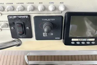 Thumbnail von Nautica International 44 Express