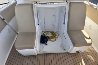 Thumbnail von Nautica International 44 Express