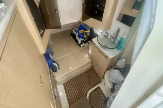 Thumbnail von Boston Whaler 370 Outrage