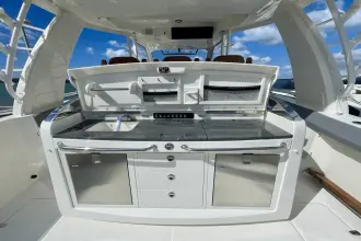 Thumbnail von Boston Whaler 420 Outrage