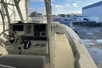 Thumbnail von Boston Whaler 230 Outrage