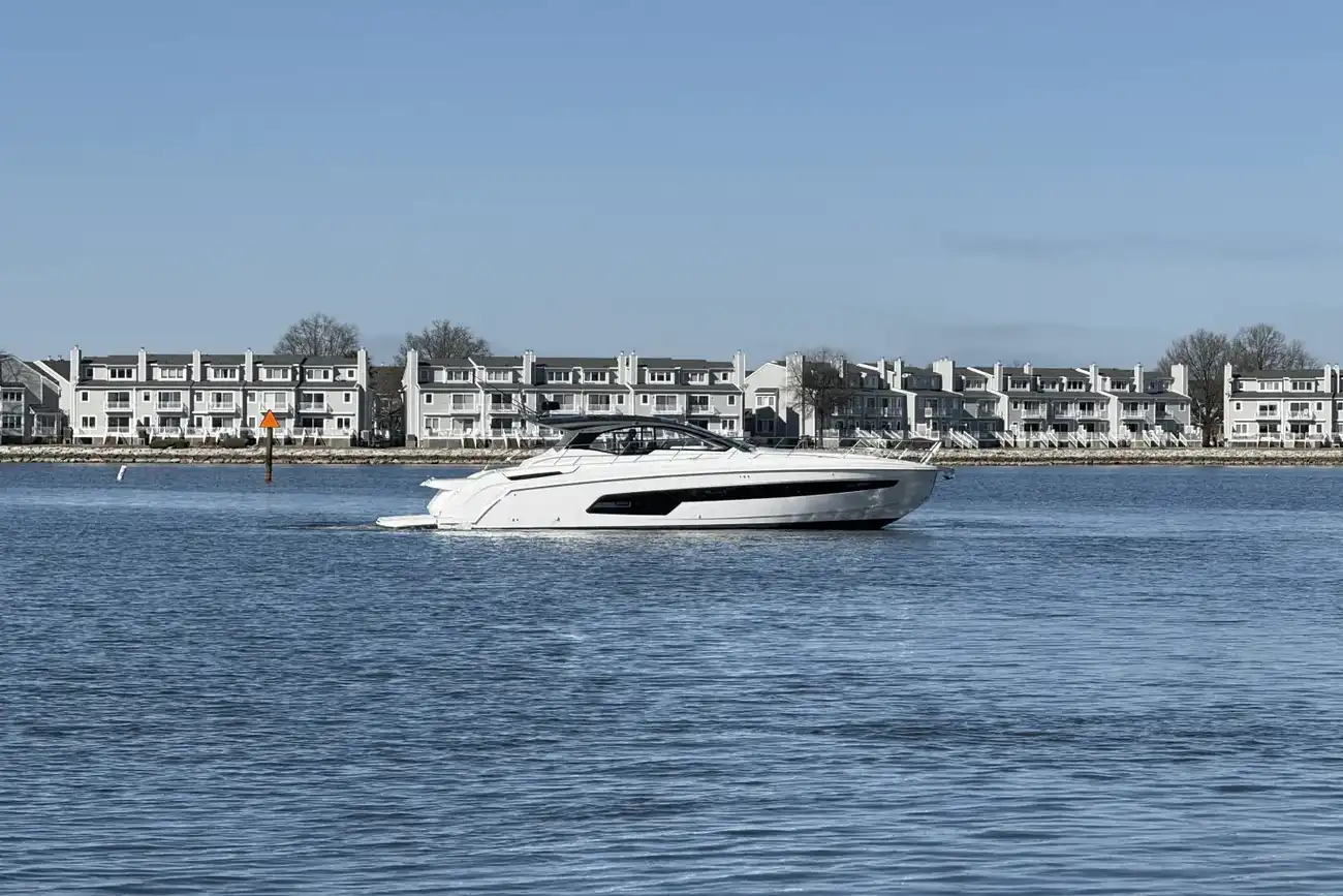 Thumbnail von Azimut Atlantis 45