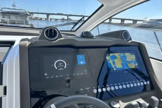 Thumbnail von Azimut Atlantis 45