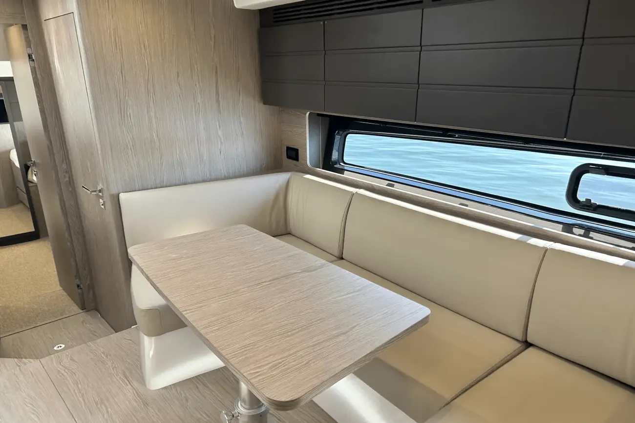 Thumbnail von Azimut Atlantis 45