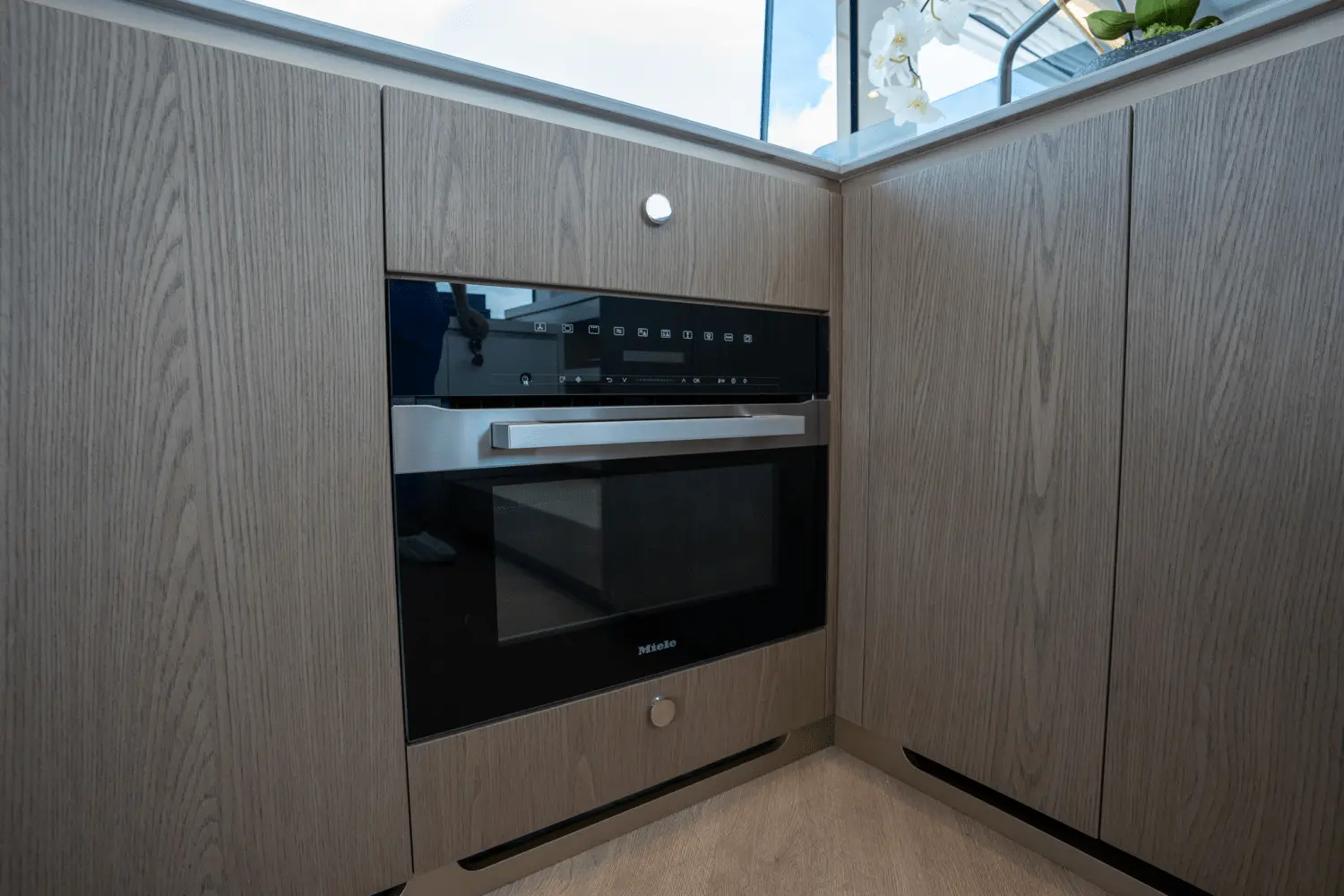 Thumbnail von Azimut 60