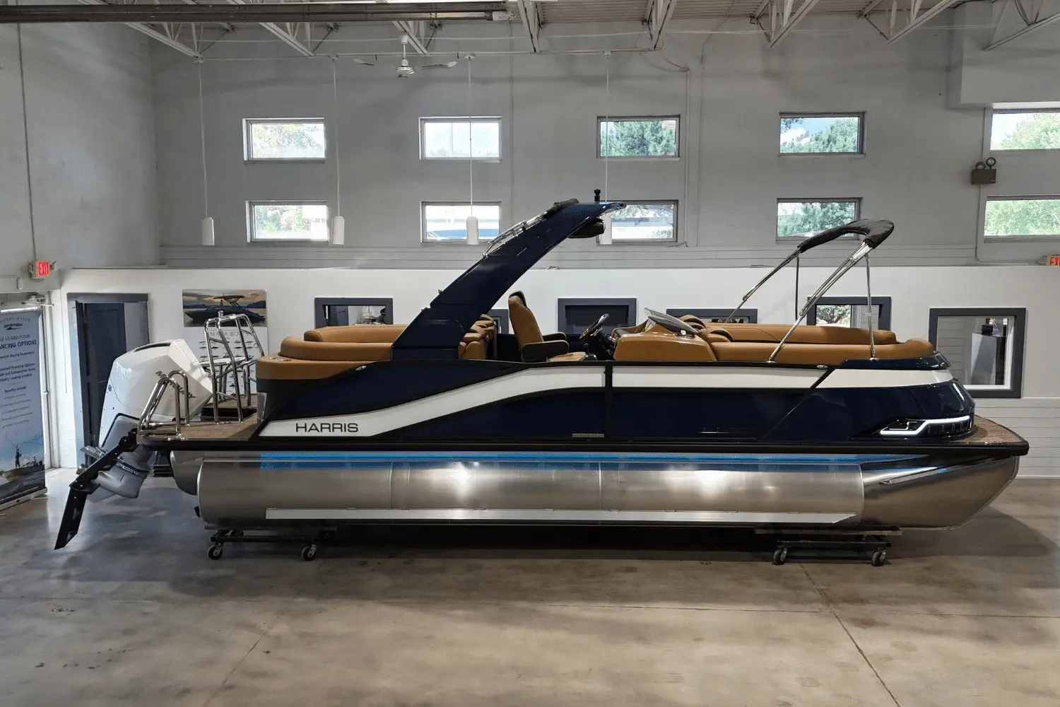 Harris Grand Mariner 230