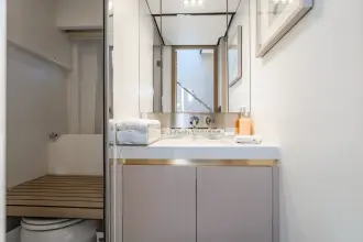 Thumbnail von Azimut 60