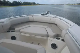 Thumbnail von Boston Whaler 250 Outrage