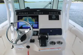 Thumbnail von Boston Whaler 250 Outrage