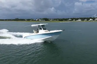 Thumbnail von Boston Whaler 250 Outrage