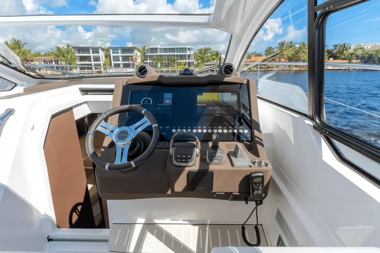 Thumbnail von Azimut Atlantis 45