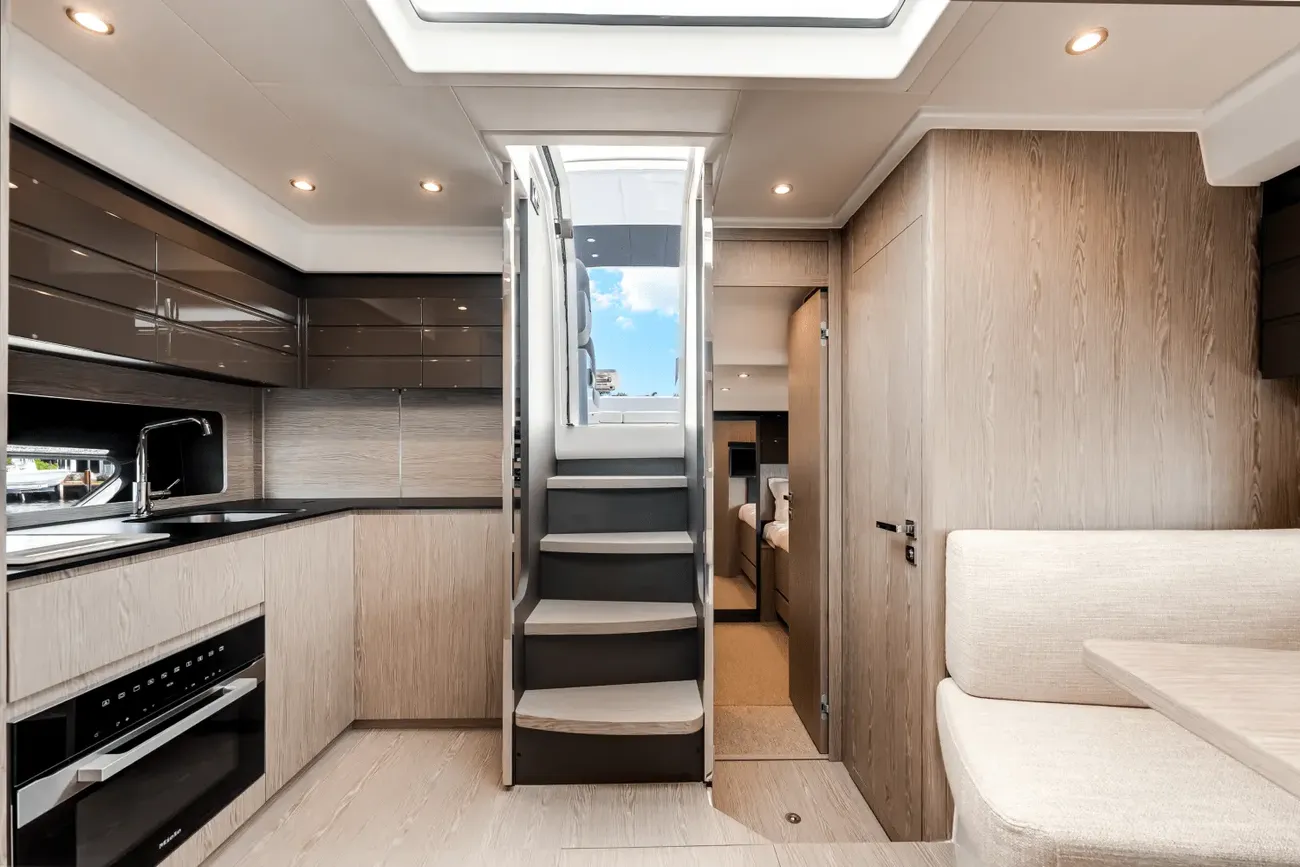 Thumbnail von Azimut Atlantis 45