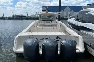 Thumbnail von Grady White 366 Canyon