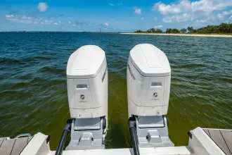 Thumbnail von Sea Ray SLX 400 Outboard