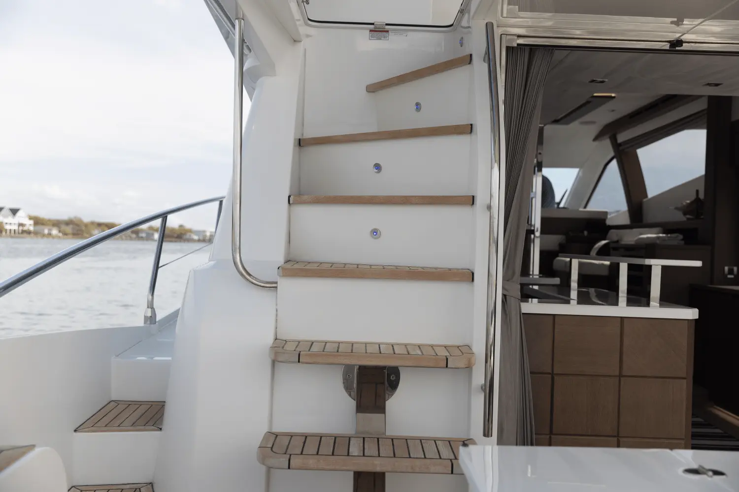 Thumbnail von Galeon 550 FLY