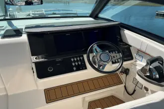 Thumbnail von Sea Ray 320 Sundancer