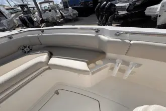 Thumbnail von Boston Whaler 230 Outrage