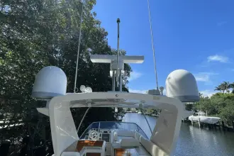 Thumbnail von Azimut 58