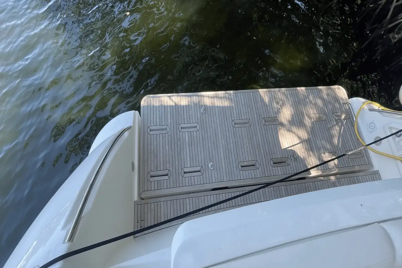 Thumbnail von Azimut 58