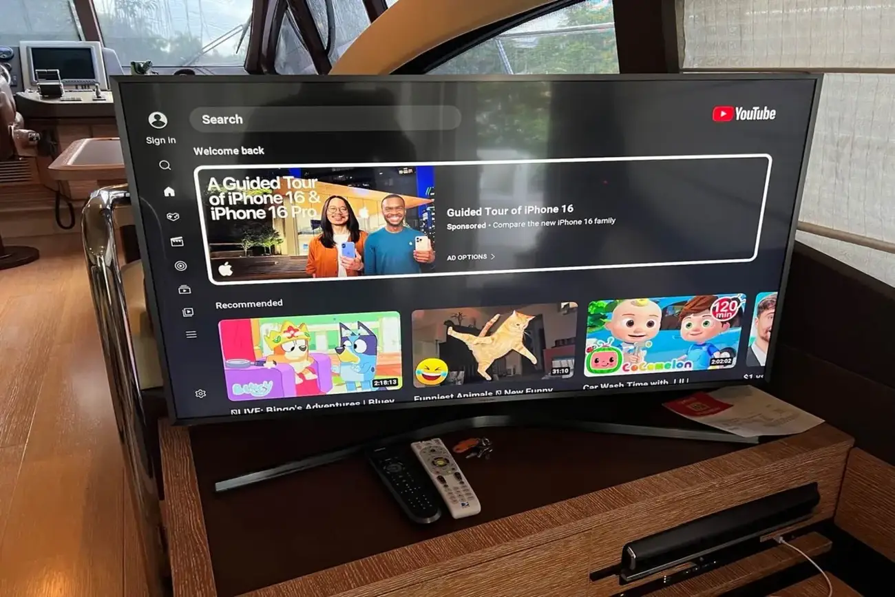 Thumbnail von Azimut 58