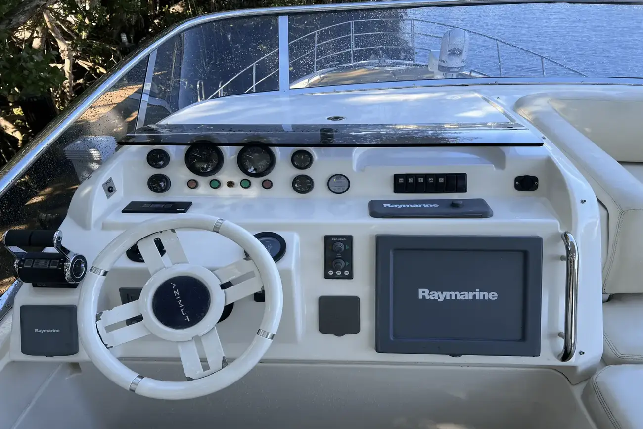 Thumbnail von Azimut 58