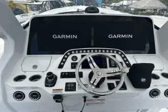 Thumbnail von Intrepid 41 Panacea