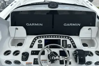 Thumbnail von Intrepid 41 Panacea