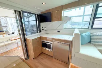 Thumbnail von Cruisers Yachts 42 Cantius