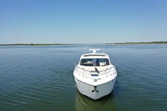 Thumbnail von Cruisers Yachts 42 Cantius