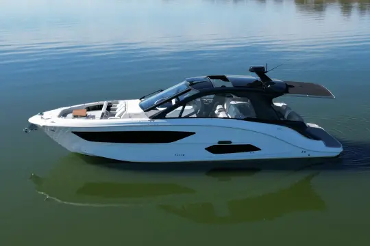 Sea Ray 370 Sundancer 