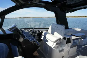 Thumbnail von Sea Ray 370 Sundancer