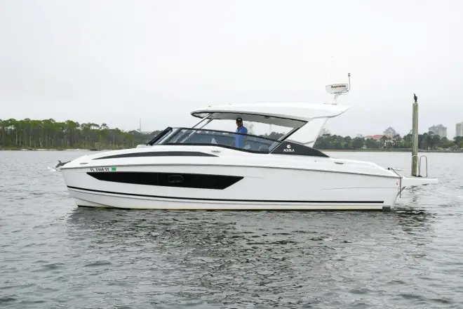 Aquila 32