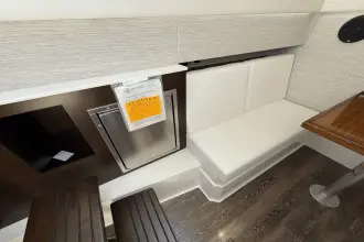 Thumbnail von Cruisers Yachts 34 GLS OB