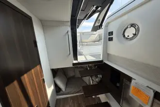 Thumbnail von Cruisers Yachts 34 GLS OB